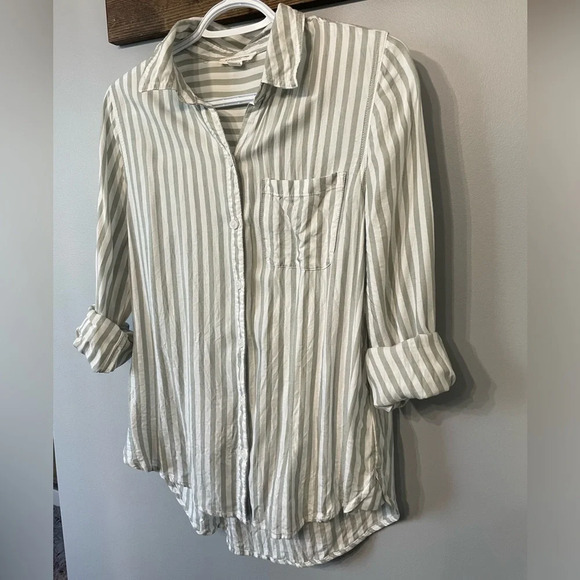 beachlunchlounge Green and White Striped Button Down Shirt - Picture 3 of 8